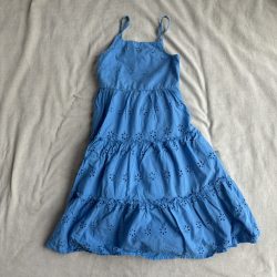 Gyönyörű azsúrozott maxi ruha (122)