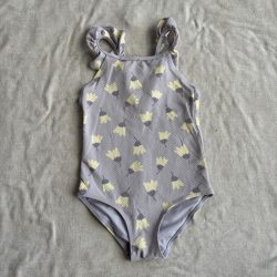 Virágos fürdőruha (110/116)
