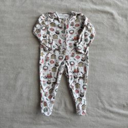 Gyönyörű mintás karácsonyi rugdalózó (68)