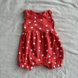 Pöttyös napozó (62)