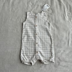 Végig gombos romper (68)