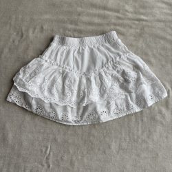 Gyönyörű áttört szoknya (134)