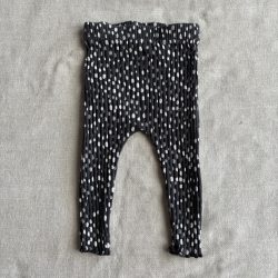 Bordázott leggings (74)