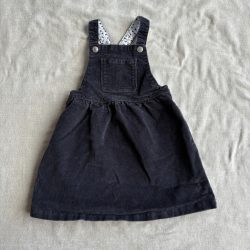 Kantáros kordbársony ruha (98)