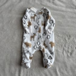 Téli mintás polár rugdalózó (50)