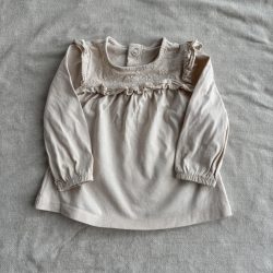Hímzett felső (68)