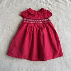 Piros hímzett ruha (74)