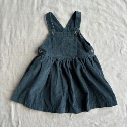 Zöld kordbársony ruha (104)