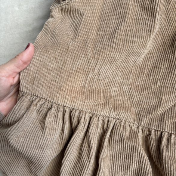 Kordbársony ruha (104)