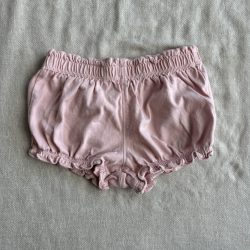 Buggyos rövidnadrág (74)