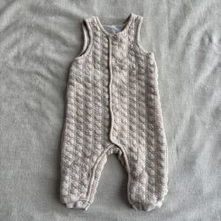 Strukturált romper (68)