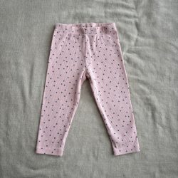 Csillagmintás bordázott leggings (80)
