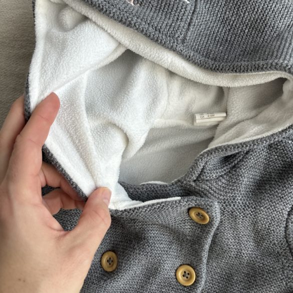 Bélelt kötött kardigán (68)