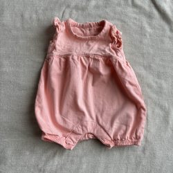 Csipkés vállú napozó (56)
