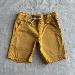 Derékban megkötős rövidnadrág (122)