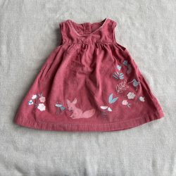 Cuki hímzett mikrokord ruha (62)