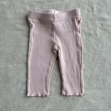 Fodros fenekű leggings (62)