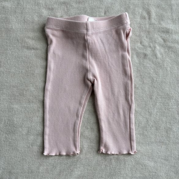 Fodros fenekű leggings (62)
