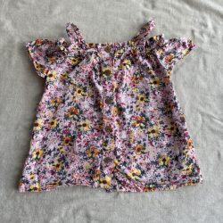 Virágos blúz (128)