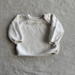 Átlapolt kötött pulóver (68)