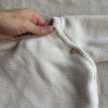 Átlapolt kötött pulóver (68)