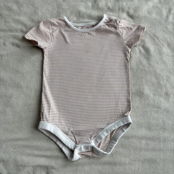 Csíkos body (86)