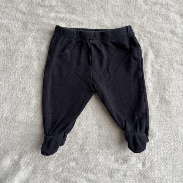 Fekete lábfejes naci (62)