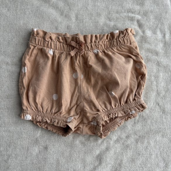 Pöttyös buggyos rövidnadrág (80)