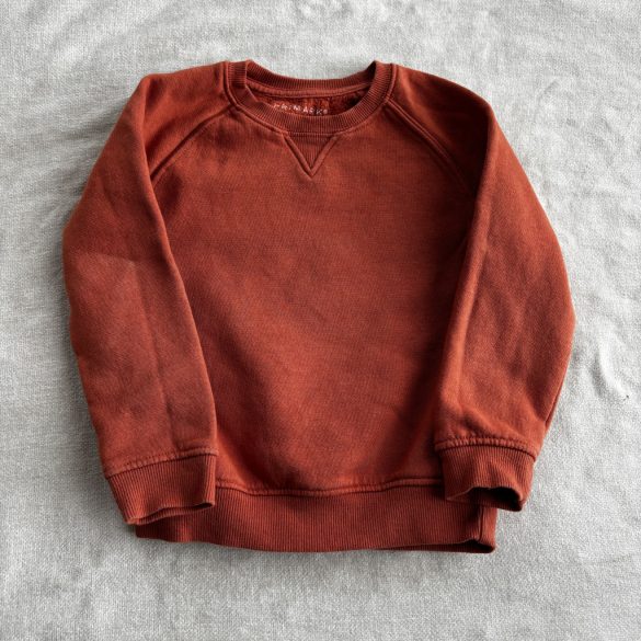 Egyszínű pulcsi (116)