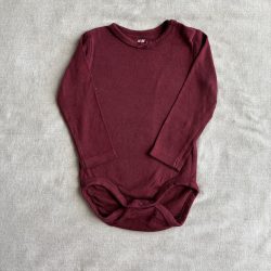 Egyszínű body (74)