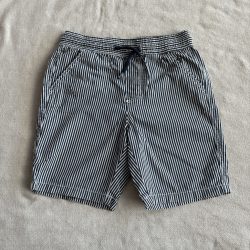 Csíkos rövidnadrág (110/116)