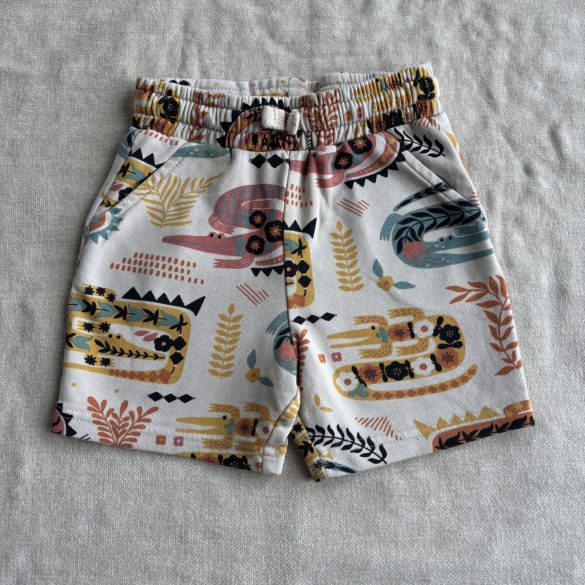 Színes mintás rövidnadrág (104)