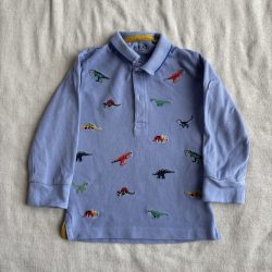 Dinós hímzett galléros felső (86)