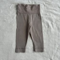 Apró mintás magas derekú leggings (62)