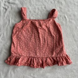Pöttyös pántos felső (92)