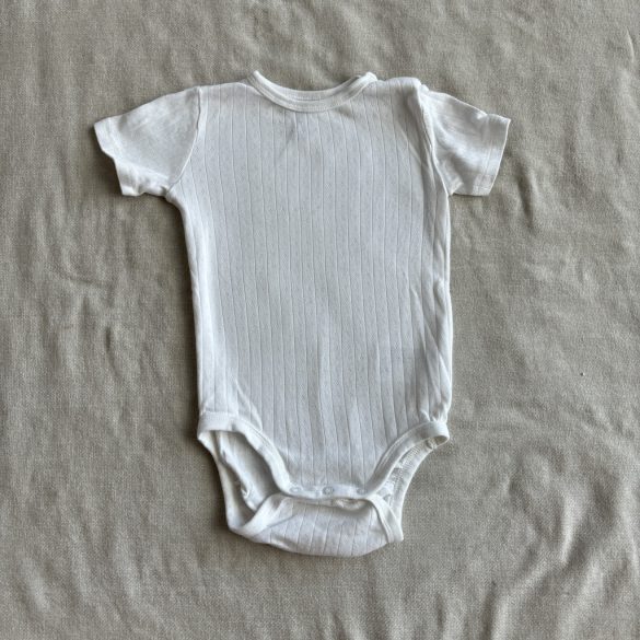 Áttört body (92)