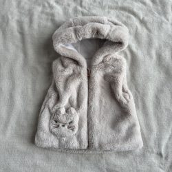 Cicazsebes bundás mellény (68)
