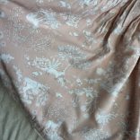 Álomszép erdei mintás ruha hátul megkötővel (104)