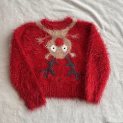 Rénszarvasos szőrmés kötött pulóver (116)