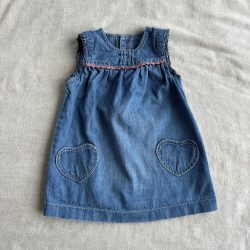 Picit retro szivecske zsebes farmer ruha (80)