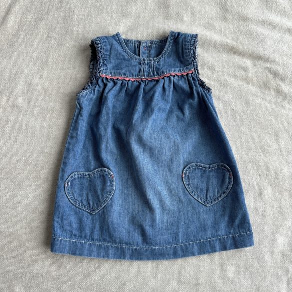 Picit retro szivecske zsebes farmer ruha (80)