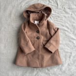 Szövet kabát gyönyörű virágos béléssel (80)