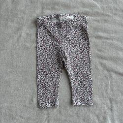 Apró virágmintás leggings (68)