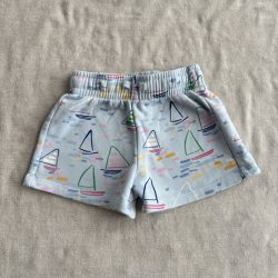 Vitorlás rövidnadrág (104)