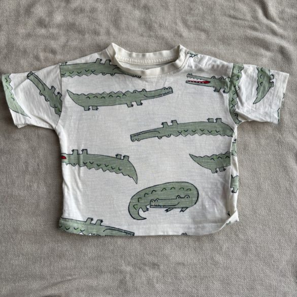 Krokodilos póló (68)