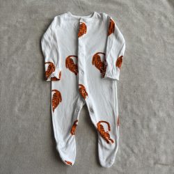 Tigrises rugdalózó (68)