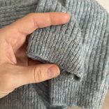 Bordázott kötött pulóver (86)