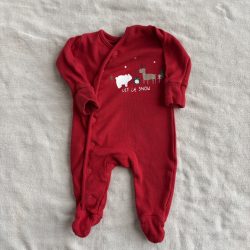 Téli mintás rugdalózó (50)