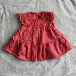 Kreppelt anyagú fodros blúz (104)