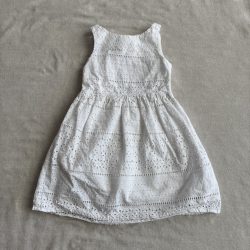 Áttört fehér ruha (110)